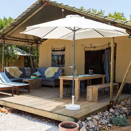 Boutique Camping Nono Ban