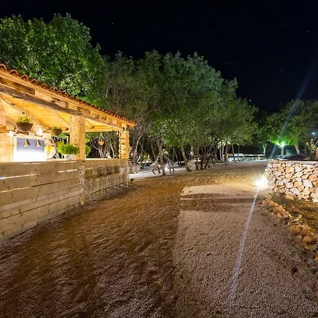 Park za odmor Boutique Camping Nono Ban