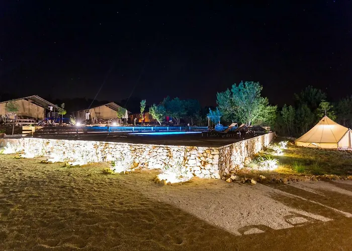 Park za odmor Boutique Camping Nono Ban *